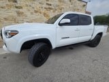 Used 2017 Toyota Tacoma SR5 image 2