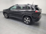 Used 2019 Jeep Cherokee Limited image 3