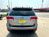 Used 2015 Jeep Grand Cherokee Limited w/ Luxury Group II image 4