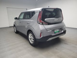 Used 2023 Kia Soul LX w/ LX Technology Package image 5