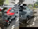 Certified 2020 Volvo XC40 T5 Momentum w/ Protection Package Premier image 3