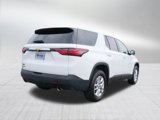 Used 2024 Chevrolet Traverse LS image 3
