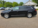 Used 2016 Lincoln MKT AWD image 2
