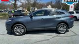 Certified 2022 Toyota Venza XLE image 5
