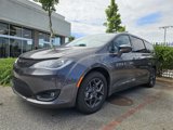 Used 2018 Chrysler Pacifica Touring Plus w/ S Appearance Package image 3