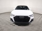 New 2025 Audi A8 L 3.0T image 2