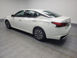 Used 2023 Nissan Altima 2.5 SV image 3