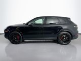 Used 2024 Porsche Cayenne S image 2