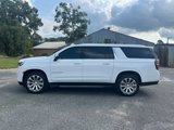 Used 2024 Chevrolet Suburban Premier image 3