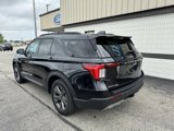 Used 2025 Ford Explorer Active w/ Active Comfort Package image 3