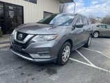 Used 2018 Nissan Rogue S image 2