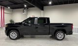 Used 2020 Chevrolet Silverado 1500 Custom w/ Custom Value Package image 2
