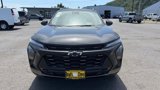 Used 2025 Chevrolet Trax ACTIV w/ Driver Confidence Package image 2