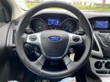 Used 2014 Ford Focus SE w/ SE Winter Package image 2