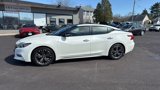 Used 2017 Nissan Maxima Platinum image 4