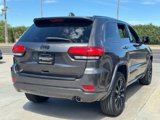 Used 2017 Jeep Grand Cherokee Altitude image 5
