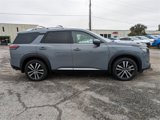 New 2025 Nissan Pathfinder Platinum w/ Cargo Package image 4