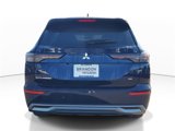 New 2025 Mitsubishi Outlander SE image 6