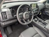 New 2025 Nissan Pathfinder SL image 3