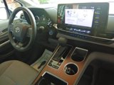 Used 2024 Toyota Sienna LE image 5