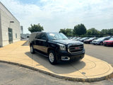Used 2019 GMC Yukon XL SLT image 3