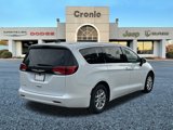Used 2023 Chrysler Voyager LX image 3