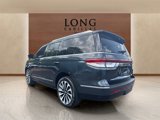 Used 2024 Lincoln Navigator Reserve image 3