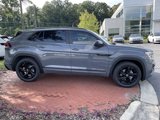 New 2026 Volkswagen Atlas Cross Sport SEL R-Line image 4
