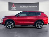 New 2024 Mitsubishi Outlander SE image 2