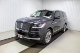 Used 2023 Lincoln Navigator Reserve image 3