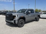 New 2025 GMC Sierra 2500 Denali Ultimate image 3