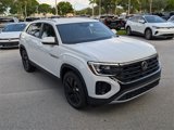 New 2025 Volkswagen Atlas Cross Sport SE image 2