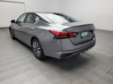 Used 2023 Nissan Altima 2.5 SV image 5
