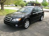 Used 2008 Subaru Outback 2.5i L.L. Bean image 3