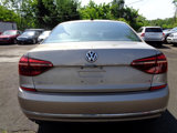 Used 2017 Volkswagen Passat 1.8T SE image 6