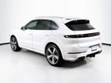 Certified 2024 Porsche Cayenne image 3