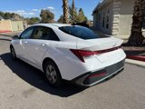 Used 2024 Hyundai Elantra SE image 3