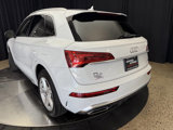 Used 2024 Audi Q5 e Premium w/ Convenience Package image 6