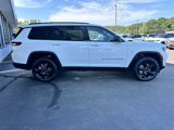 New 2025 Jeep Grand Cherokee L Limited w/ Black Appearance Package image 4