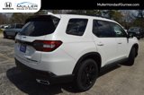 New 2025 Honda Pilot Black Edition image 4