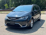 Used 2017 Chrysler Pacifica Touring-L w/ Tire & Wheel Group image 5