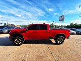 Used 2024 Chevrolet Silverado 2500 Custom w/ Custom Value Package image 4