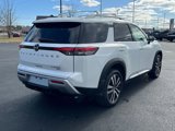 New 2025 Nissan Pathfinder Platinum image 3