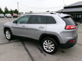 Used 2015 Jeep Cherokee Limited image 2