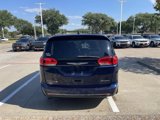 Used 2017 Chrysler Pacifica Platinum image 4