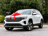 Used 2024 Volkswagen Atlas SE image 2