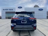 Used 2022 Toyota Highlander Limited image 5