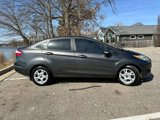Used 2015 Ford Fiesta SE image 4