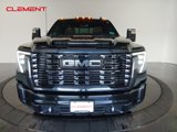 Used 2024 GMC Sierra 2500 Denali Ultimate image 2