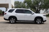 New 2025 Honda Pilot EX-L image 4